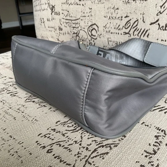 River Island Gray Crossbody Bag with Gold Accents - Picture 6 of 7